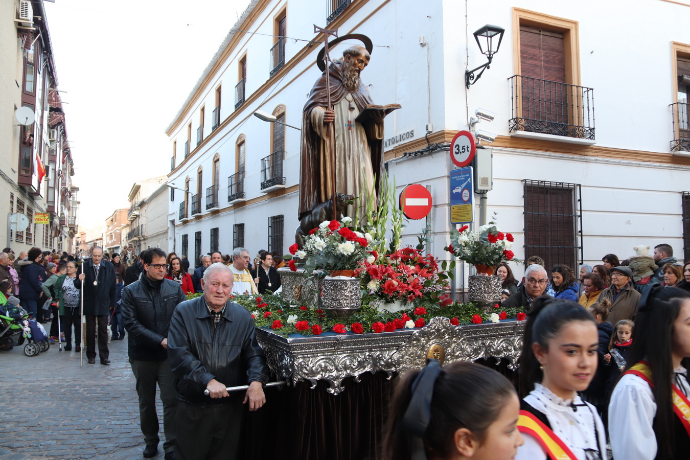 Las fiestas en honor a San Antón concluyen con la bendición de animales